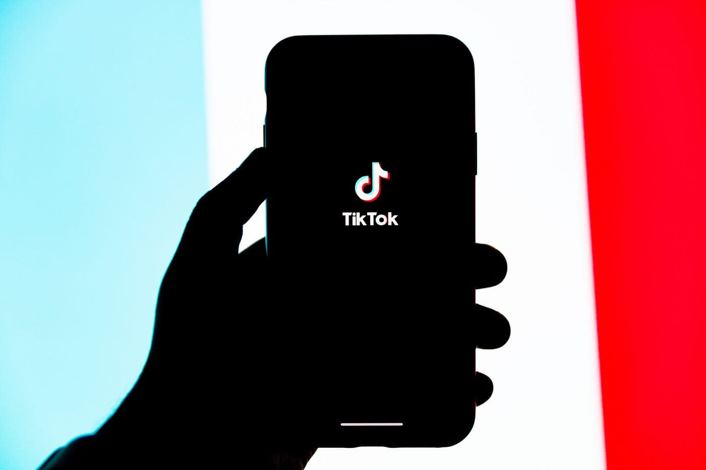 Vertrauen Sie EdenBoost für echte Social Media Reichweite