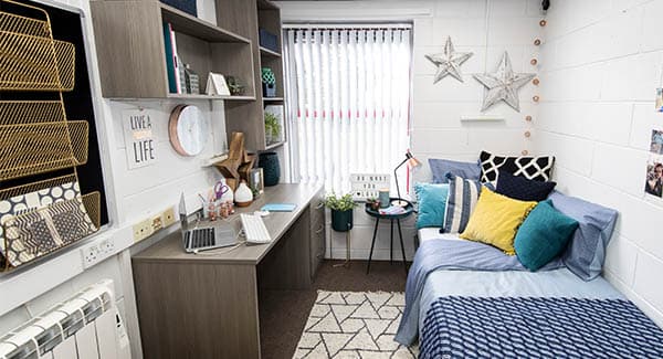 KUMMUNI’s Student Accommodation In Berlin: Rent Cheap &amp; Choose Your Own Furniture
