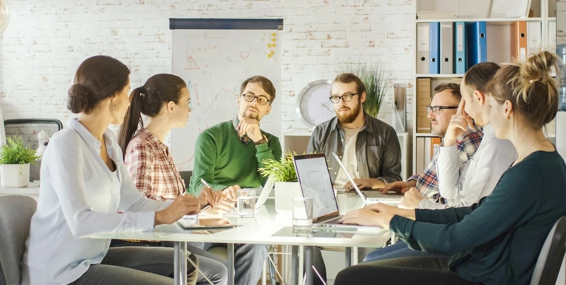 Warum ein Headhunter für Unternehmen unverzichtbar ist