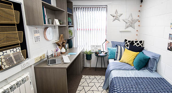 KUMMUNI’s Student Accommodation In Berlin: Rent Cheap &amp; Choose Your Own Furniture